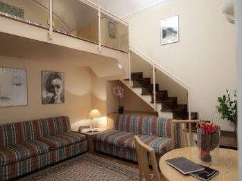 Lagrange 5*